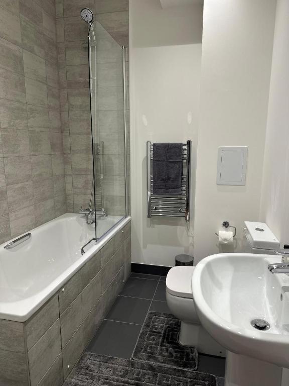 Bayard Apartments - 2 Bed Apartment Contractors Welcome Peterborough Dış mekan fotoğraf